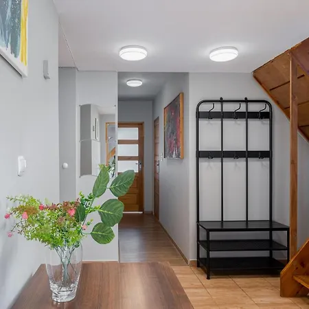 Flat With Cosy Attic - Castle Round The Corner - By Upstairs * Kraków